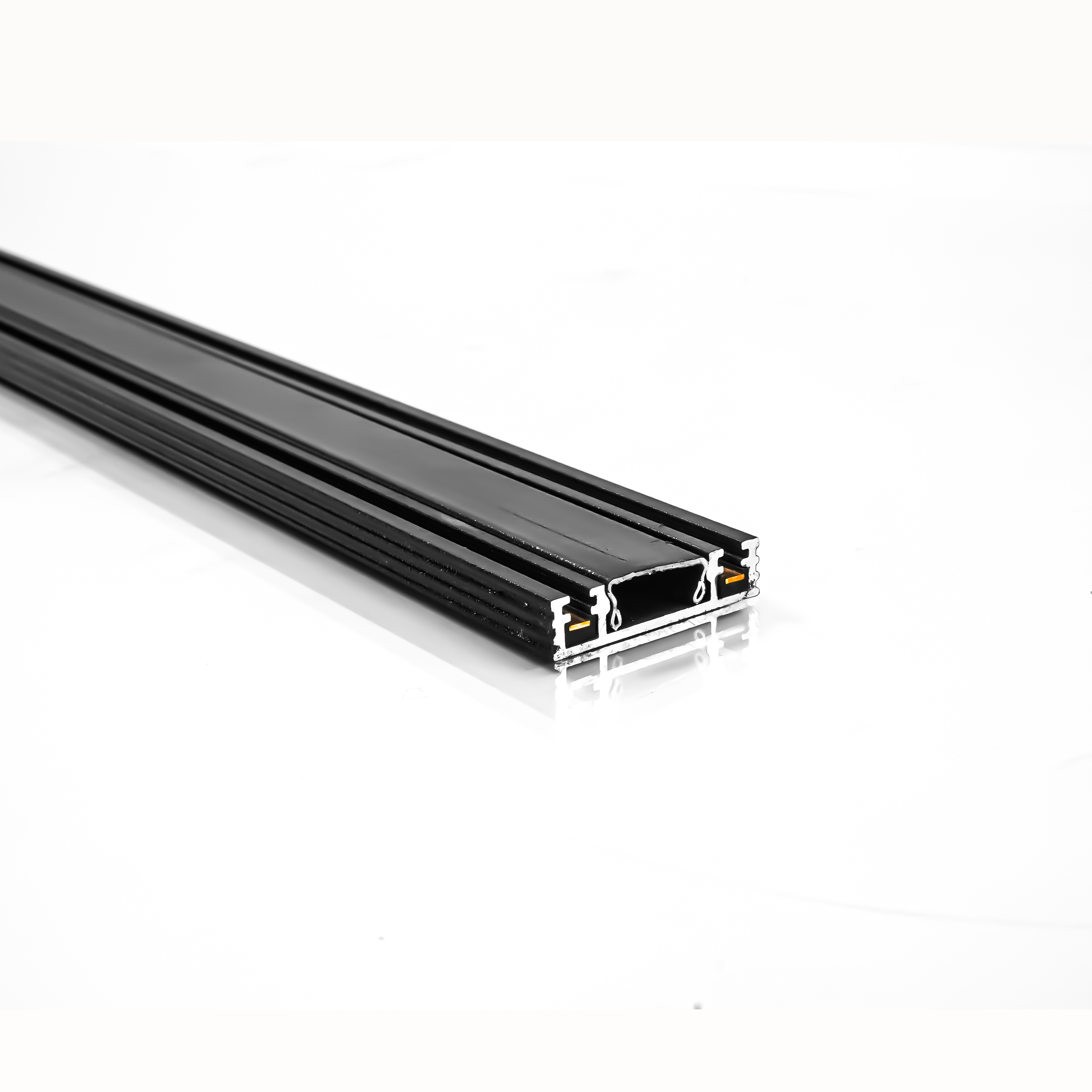 Kerr 5mm Surface Magnetic Track White/Black.